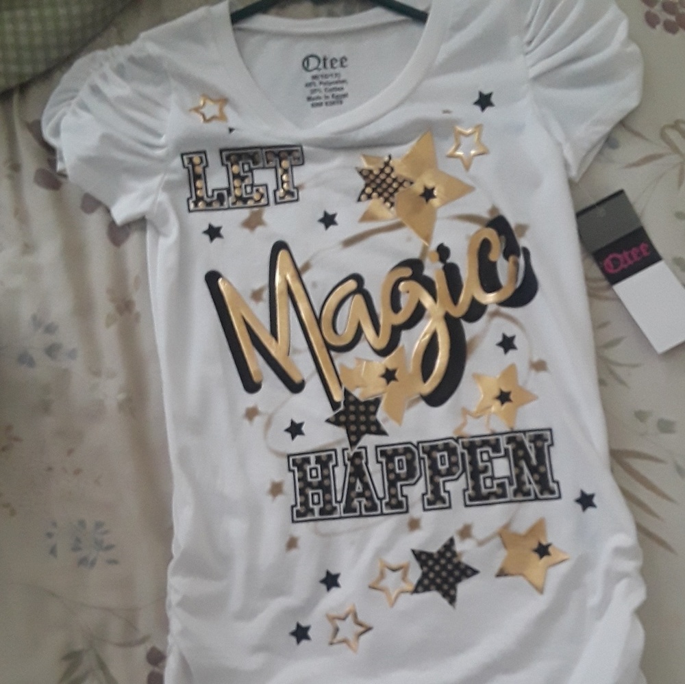 A Qtee shirt